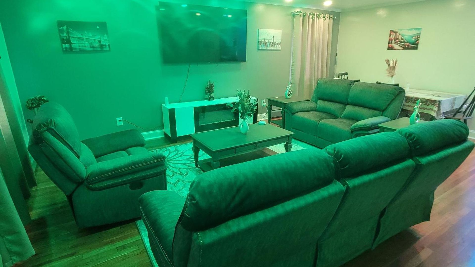 Cozy Shared With Host Apartment *
