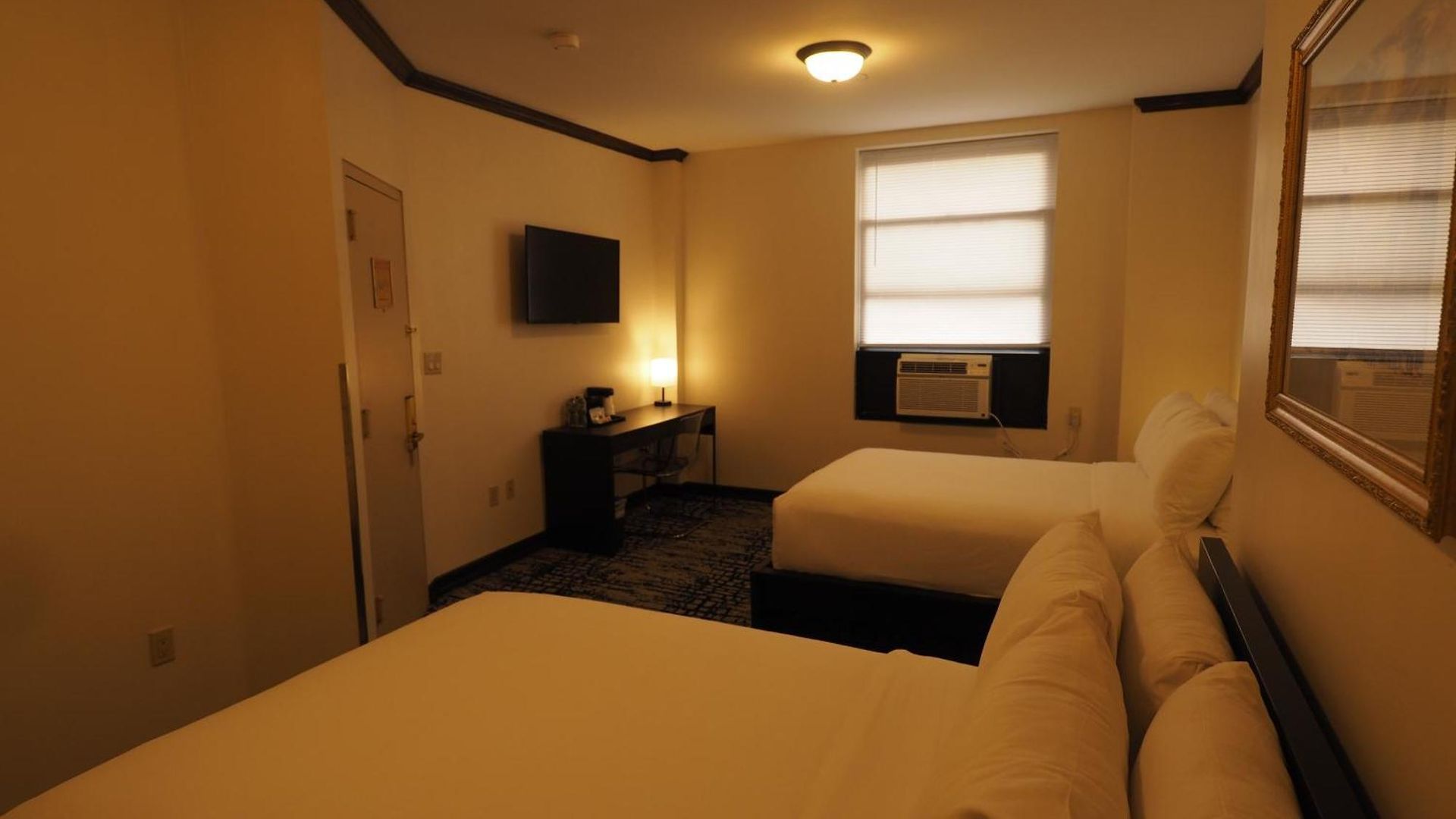Night Broadway Hotel