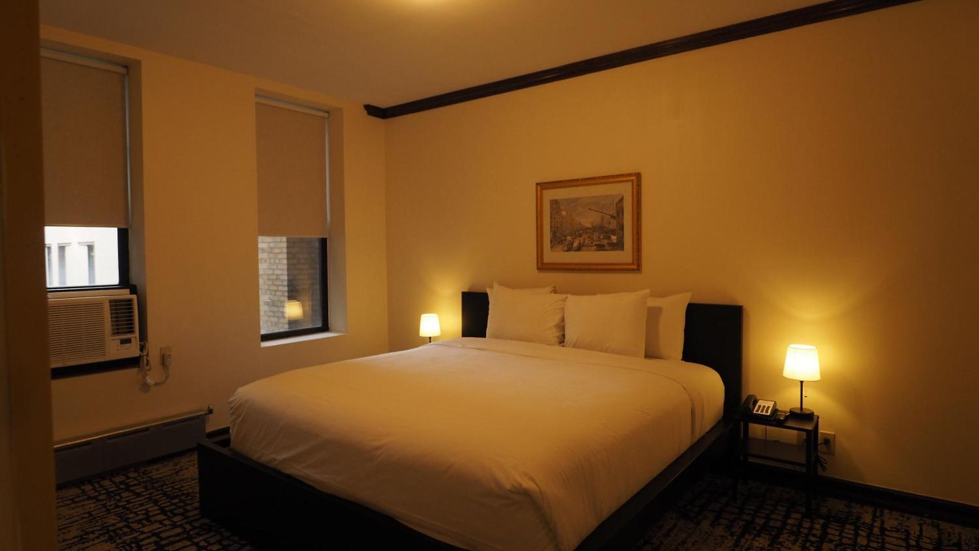 Night Broadway Hotel 3*