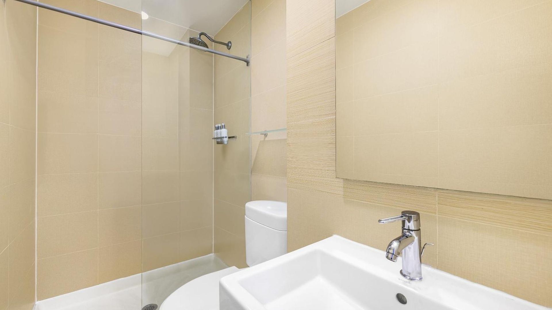 27 By Luxurban Hotel 3*