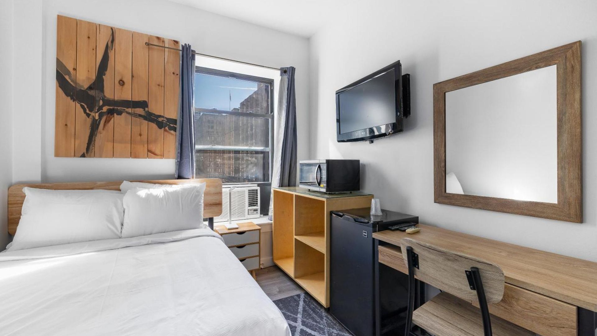 27 By Luxurban New York