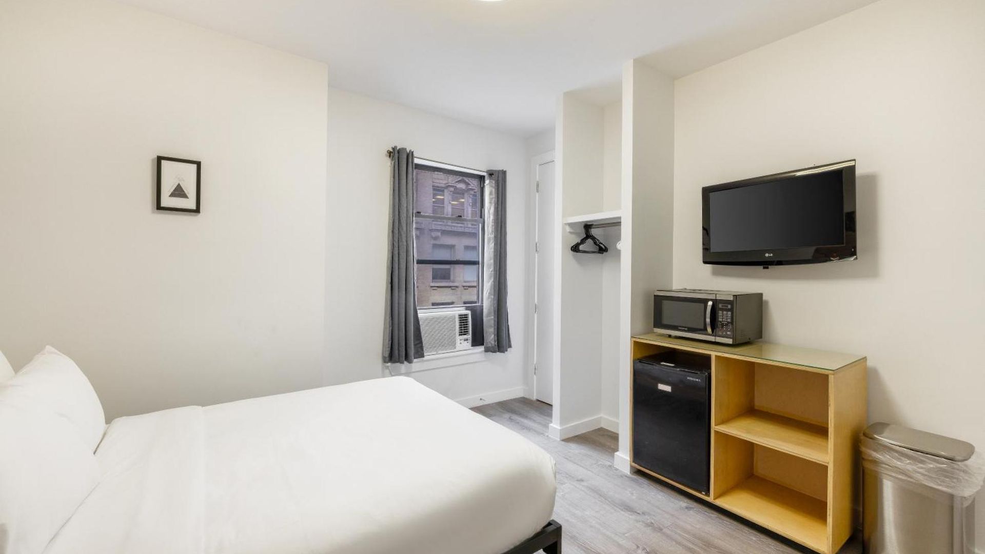 27 By Luxurban 3* New York