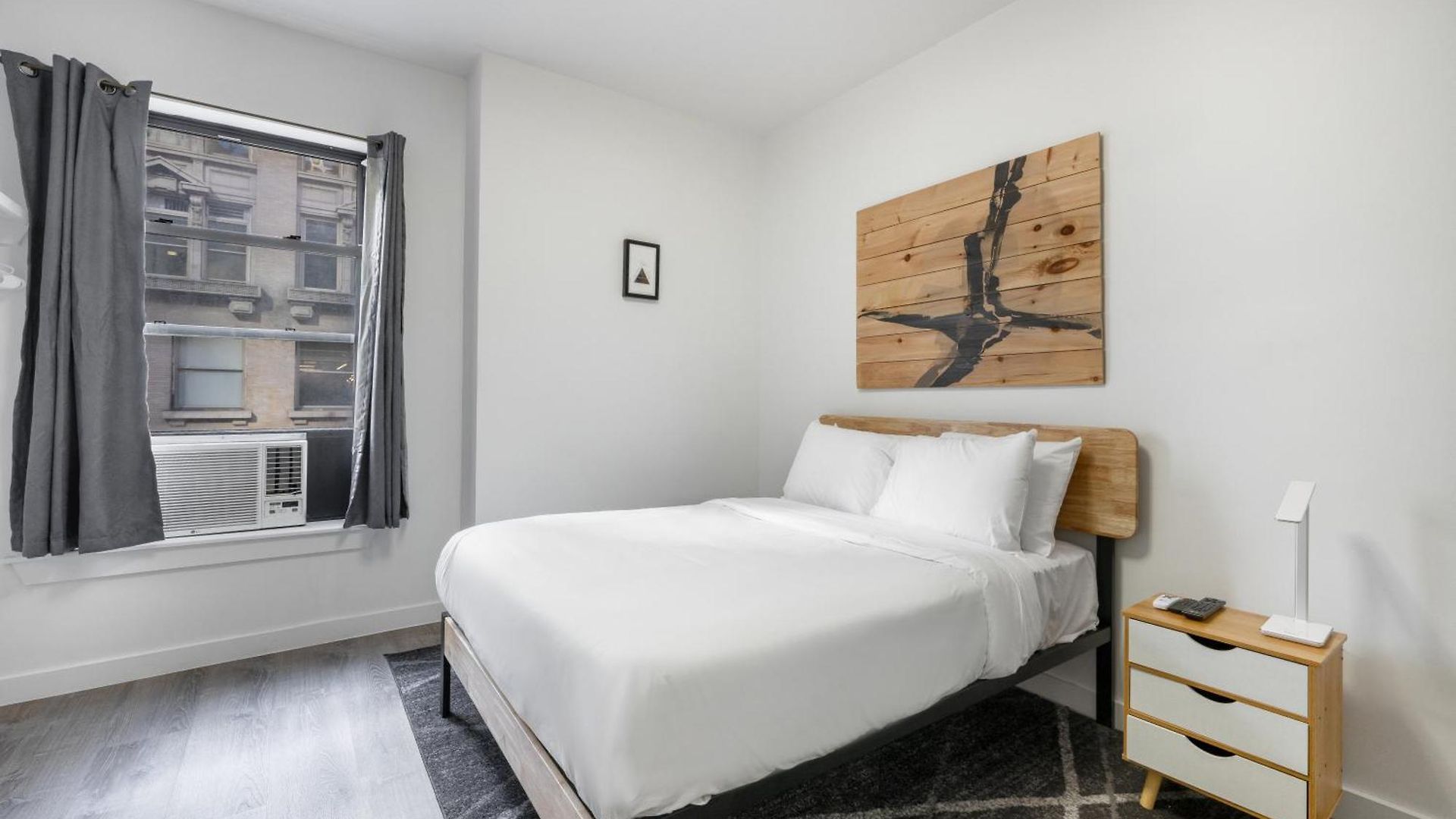 Hotel 27 By Luxurban 3*