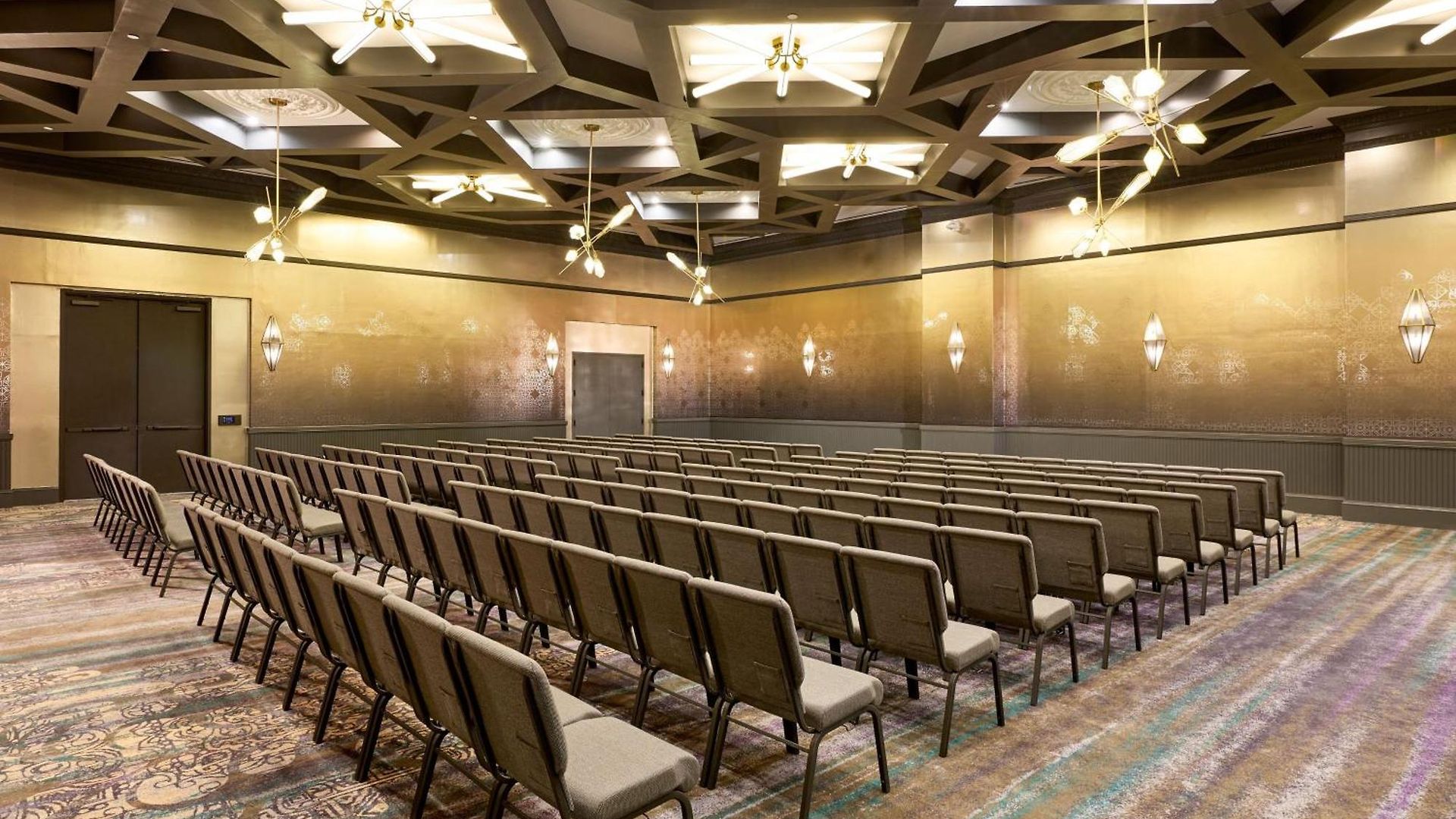 Renaissance Harlem 4*