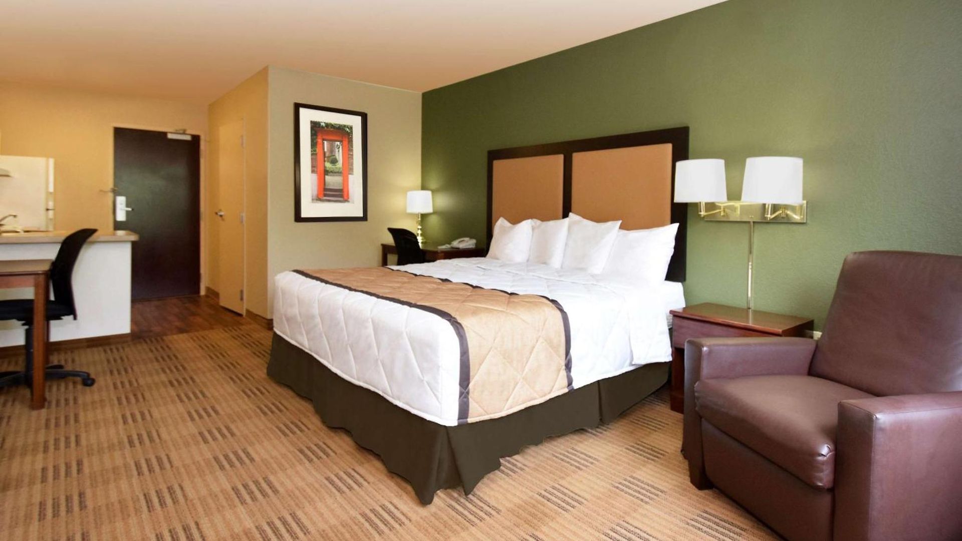 Hotel Extended America - - Laguardia Airport New York