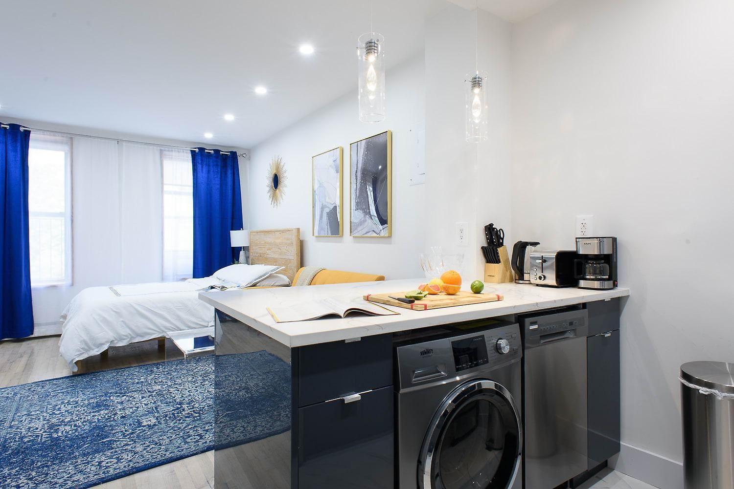 1597-12 New Prime Ues Wd In Unit Apartment *