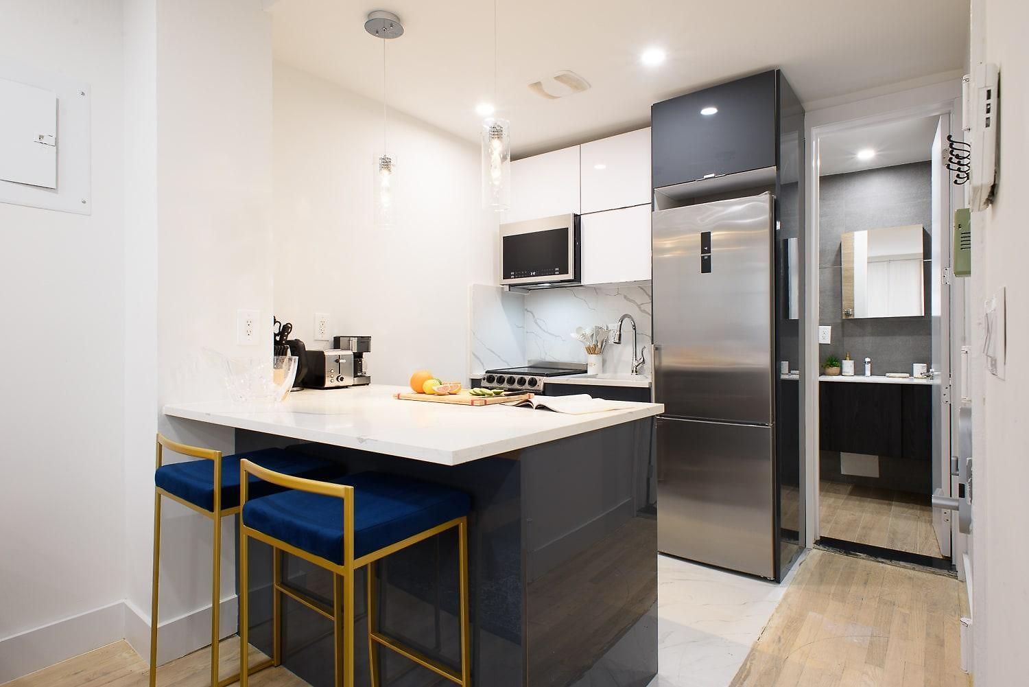 Apartment 1597-12 New Prime Ues Wd In Unit New York