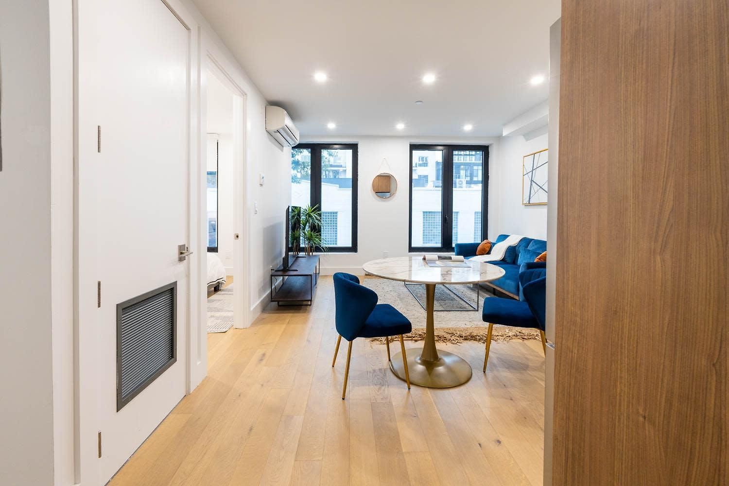 149bk-202 New 1br In Prime Greenpoint Bk * New York