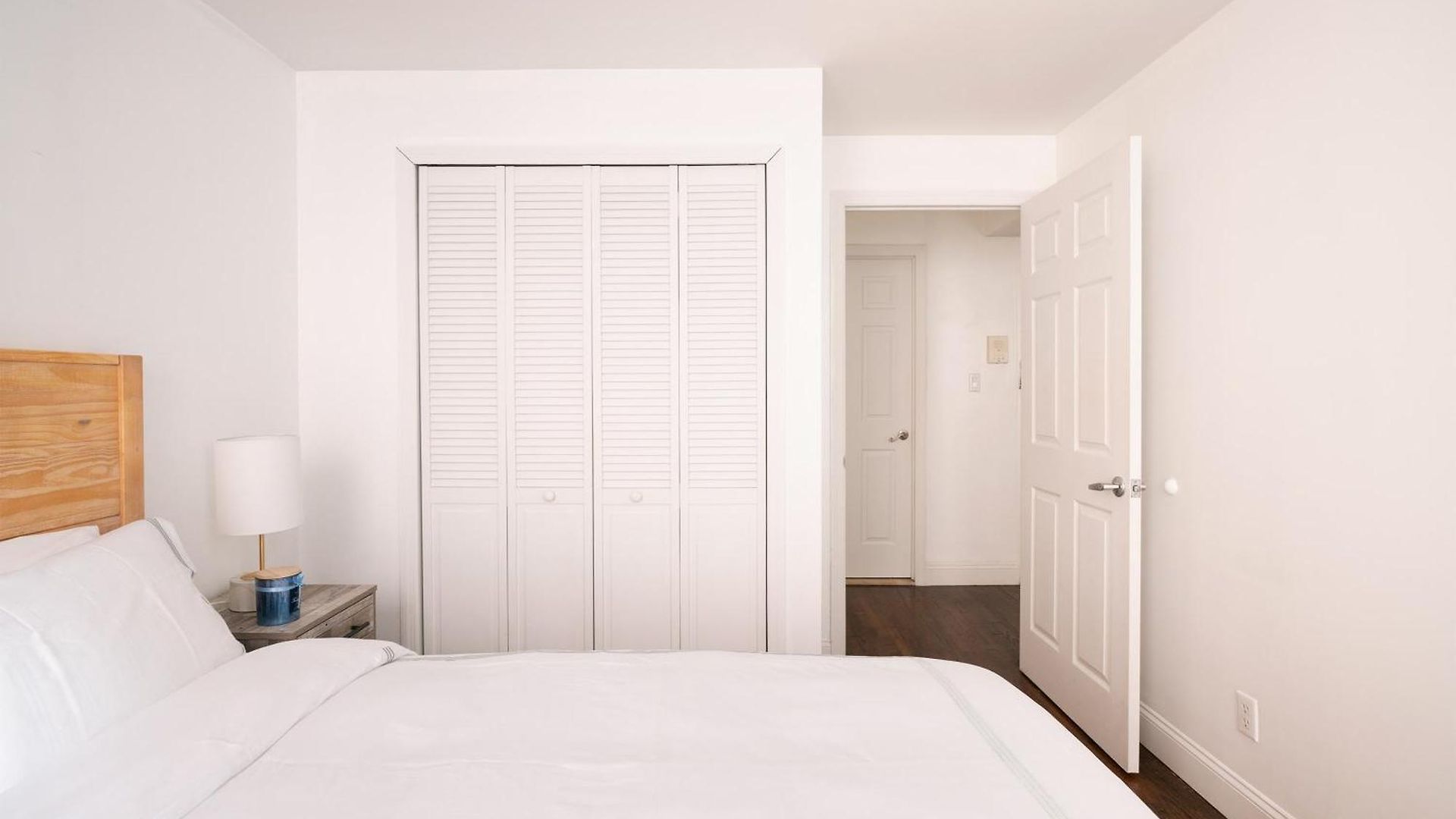1435-3-3 Bedrooms 2bath W D Prime Upper East New York