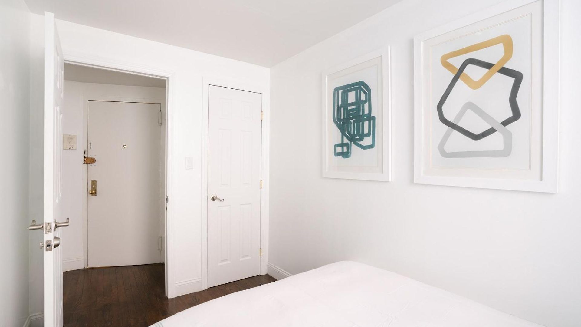 1435-3-3 Bedrooms 2bath W D Prime Upper East Apartment