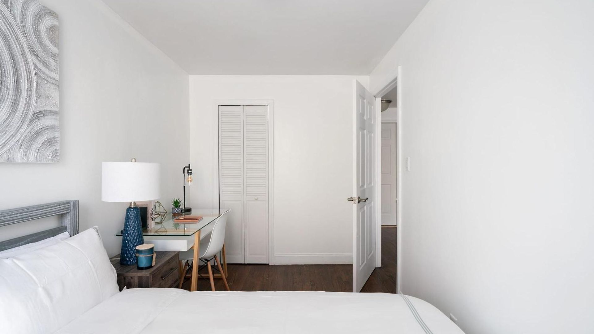 1435-3-3 Bedrooms 2bath W D Prime Upper East New York