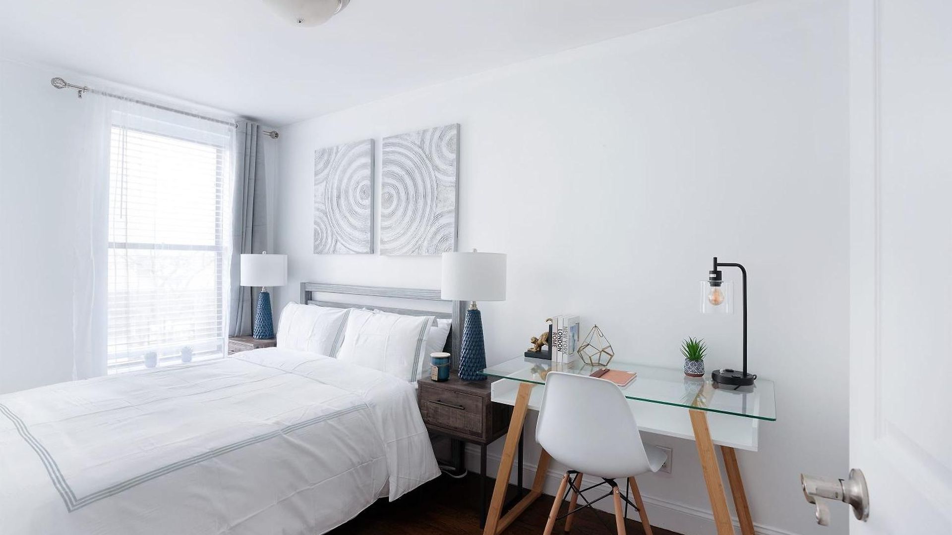 Apartment 1435-3-3 Bedrooms 2bath W D Prime Upper East *