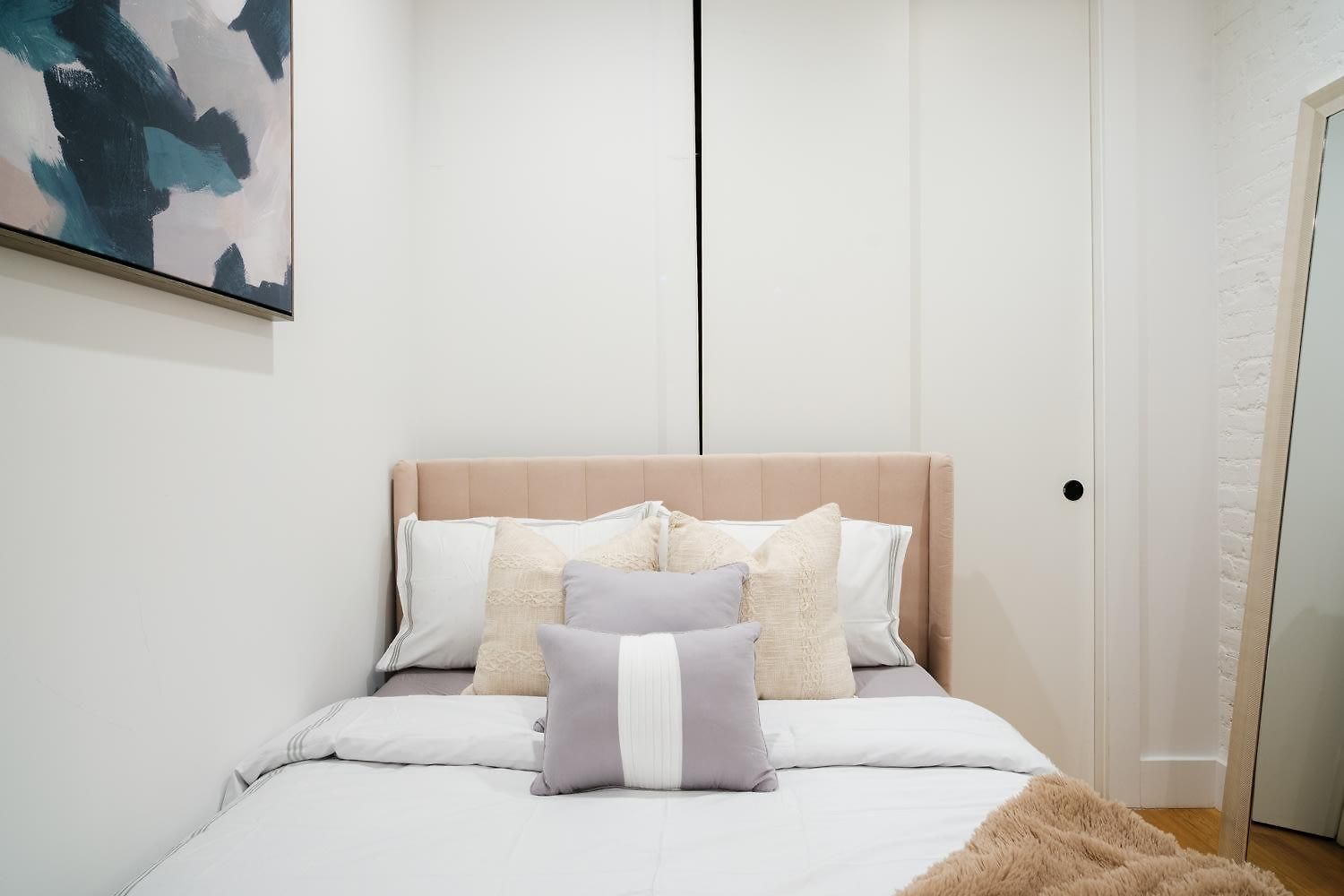1288-4r Newly Furnished Prime Ues 2br * New York