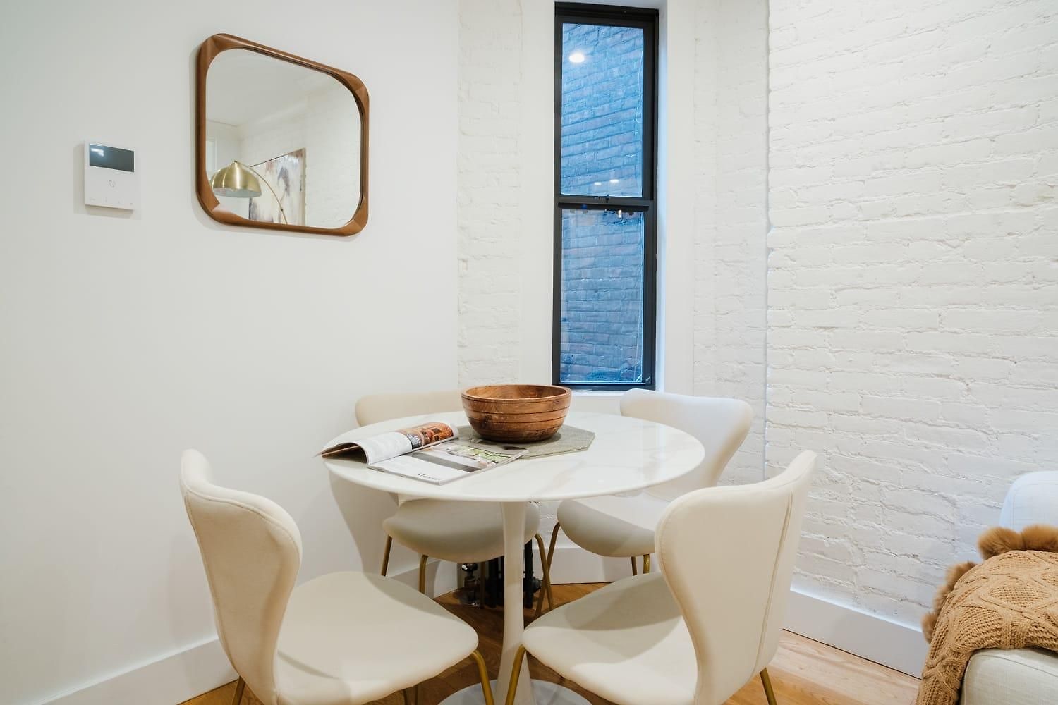 Apartment 1288-4r Newly Furnished Prime Ues 2br