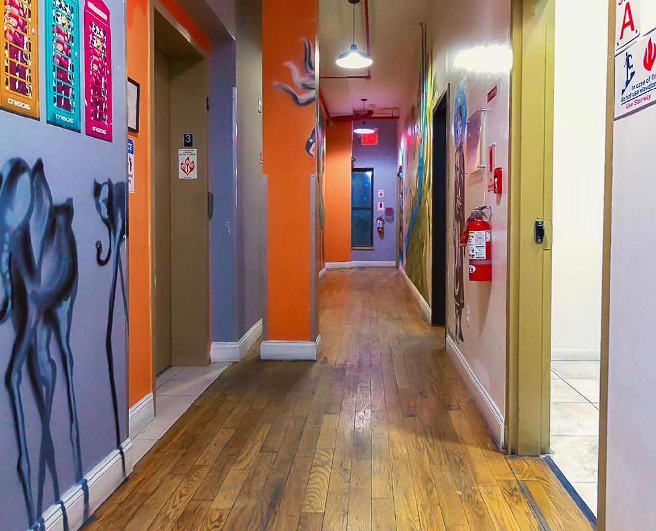 Hostel Ny Moore