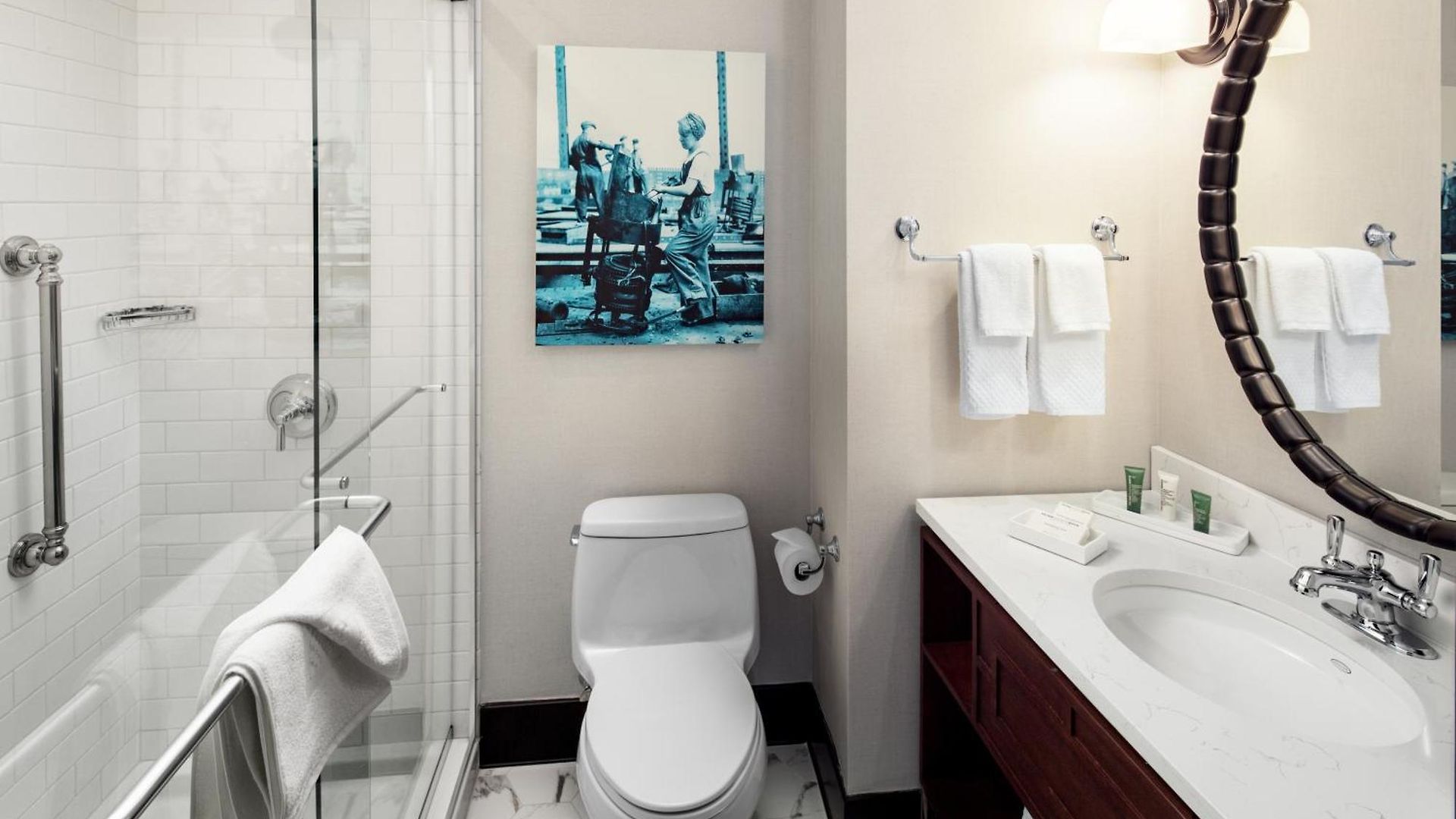 Hilton Brooklyn - Newly Renovated New York