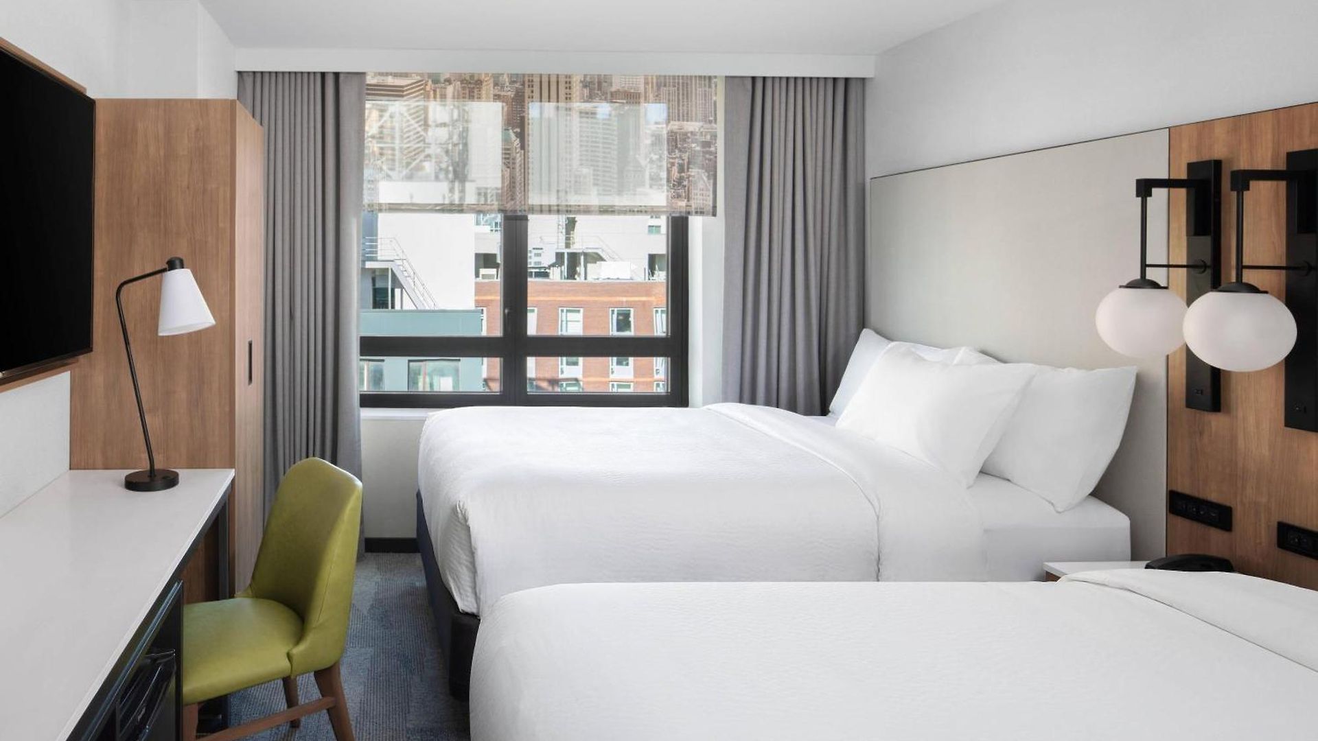 Fairfield & By Marriott Manhattan/times Square South