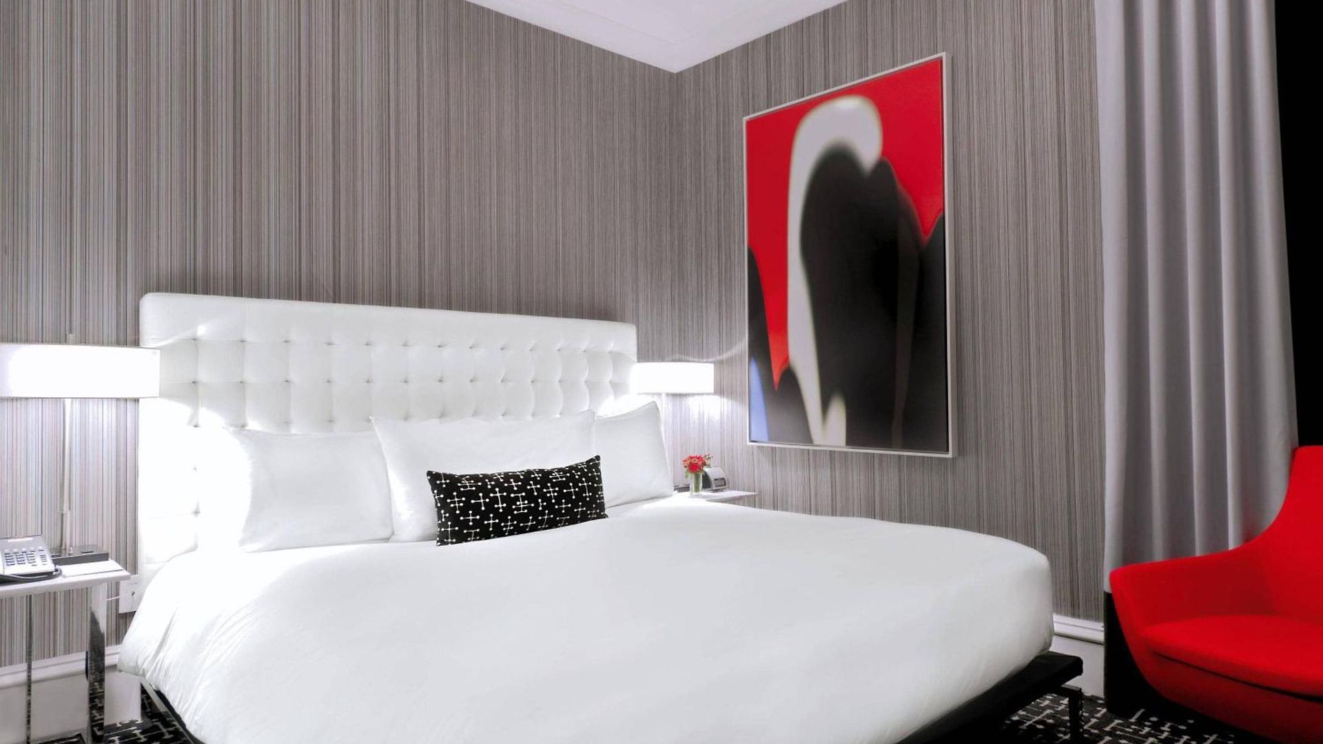 Hotel Moderne 4*