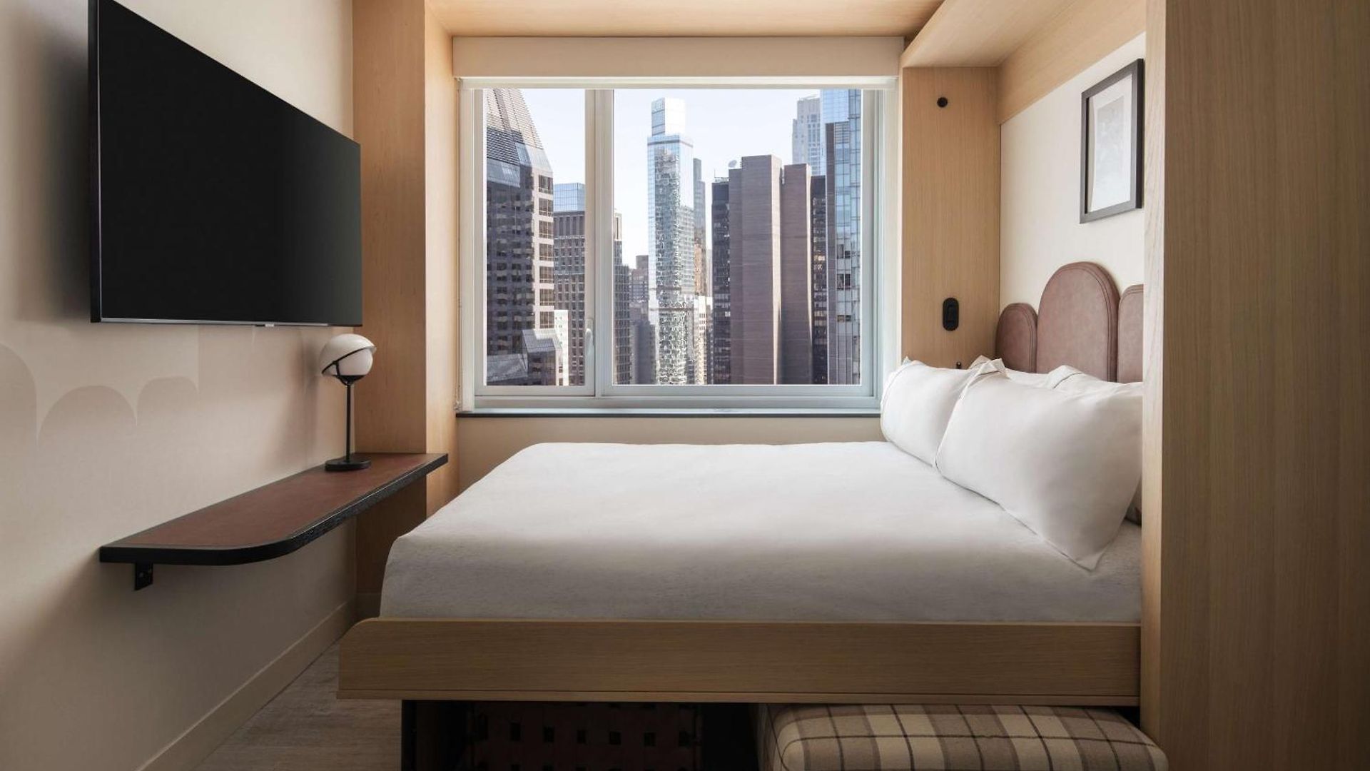 Hotel Motto By Hilton Times Square 3*