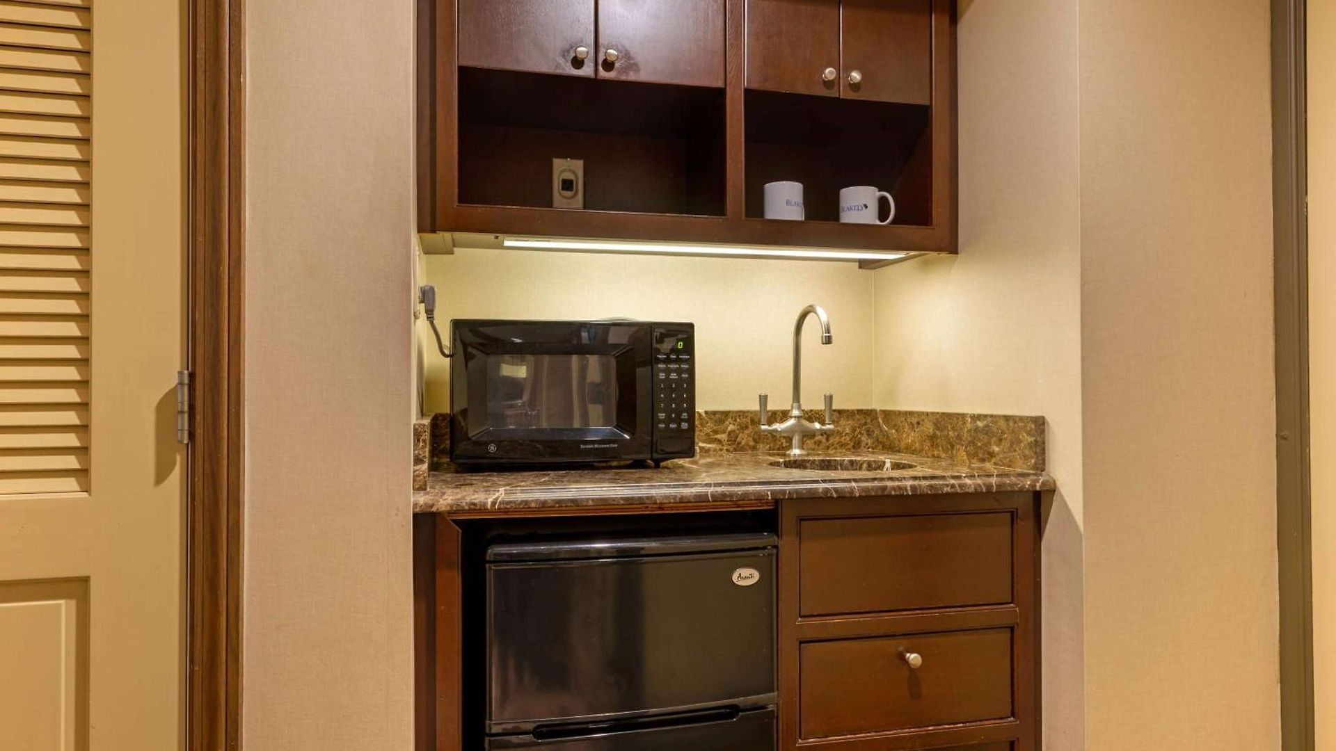 Blakely New York Hotel 4*
