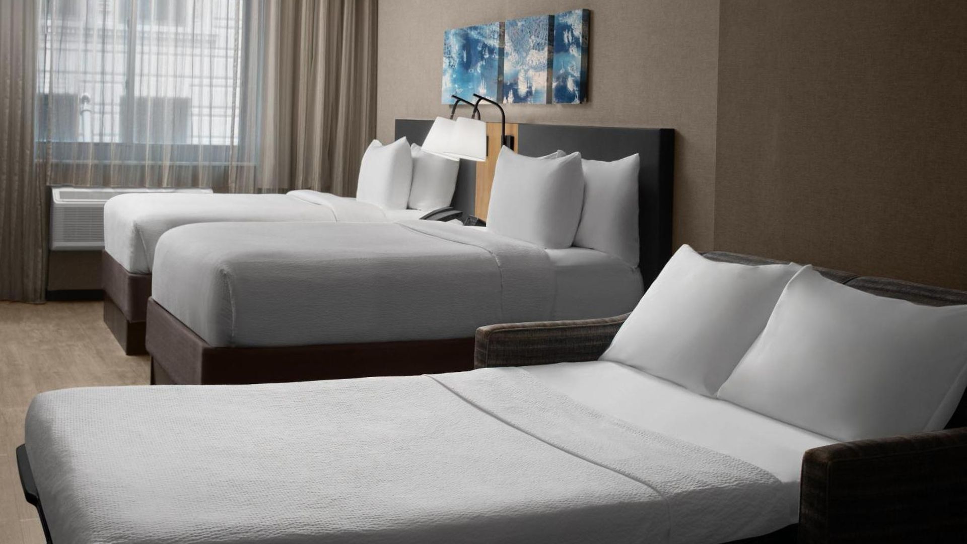 Courtyard By Marriott World Trade Center Area