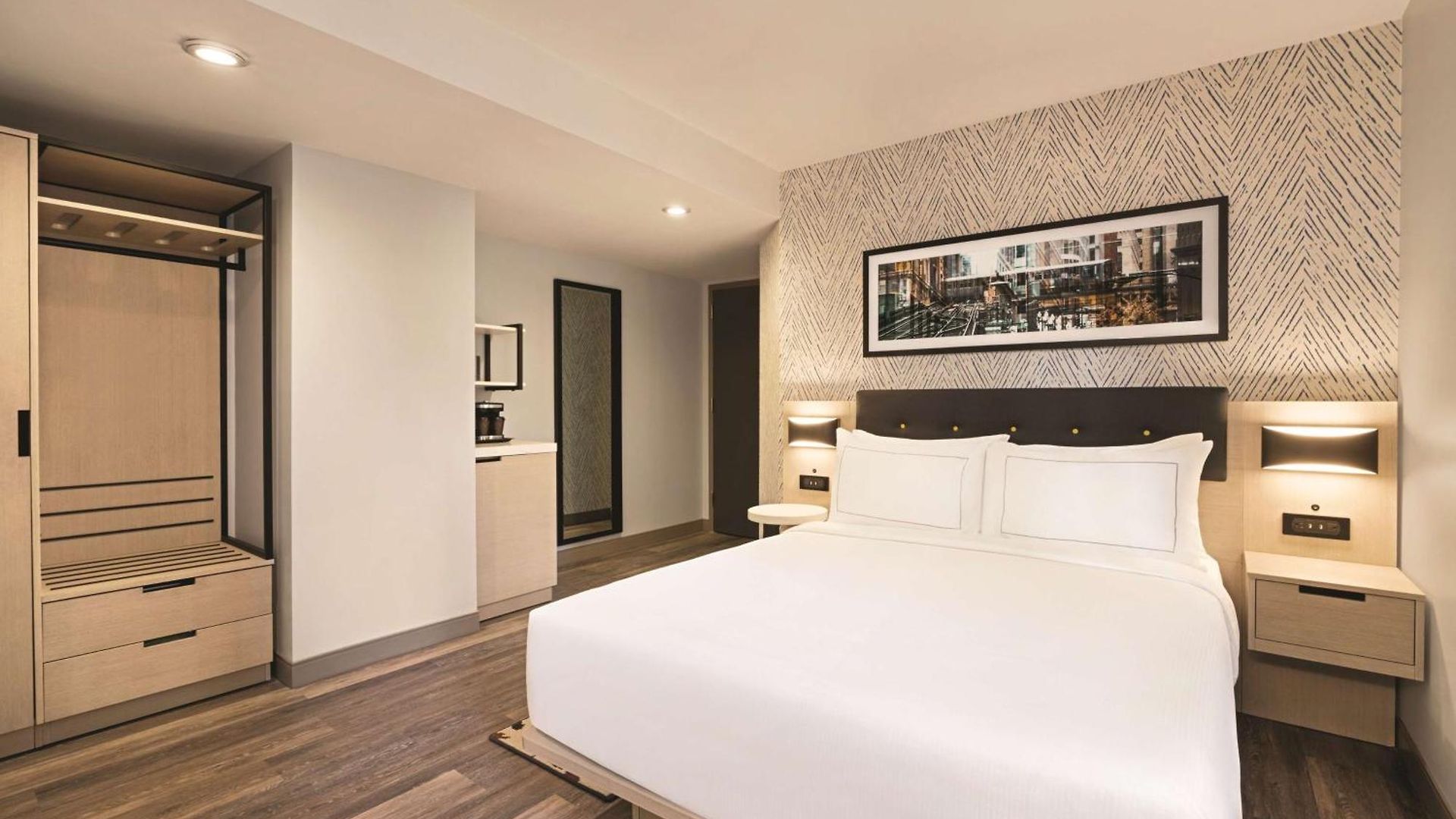 Doubletree By Hilton Midtown Fifth Ave Hotel 4*