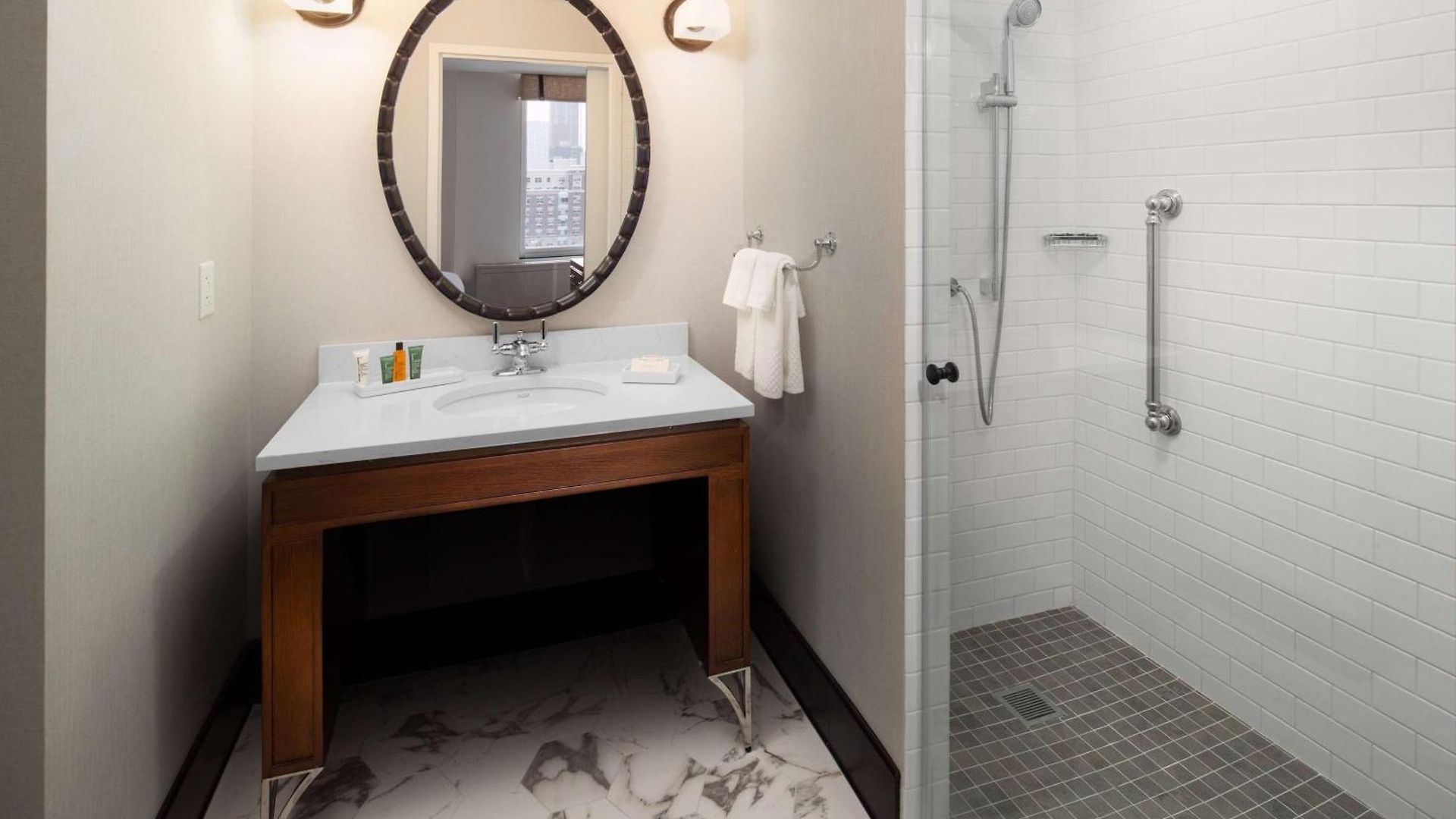 Hilton Brooklyn - Newly Renovated 4* New York