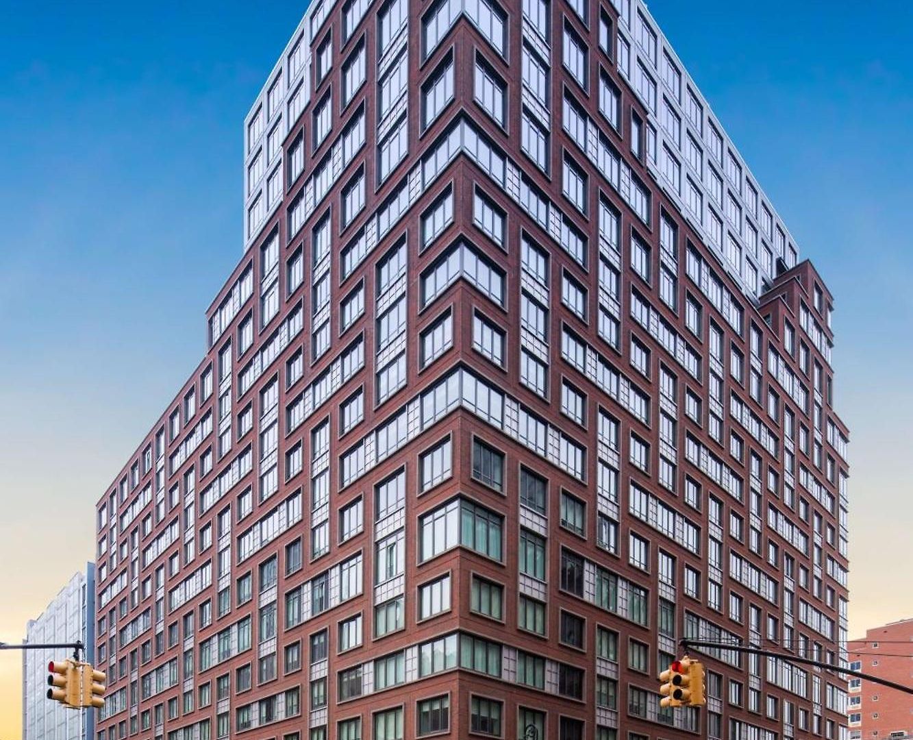 Hilton Brooklyn - Newly Renovated 4* New York