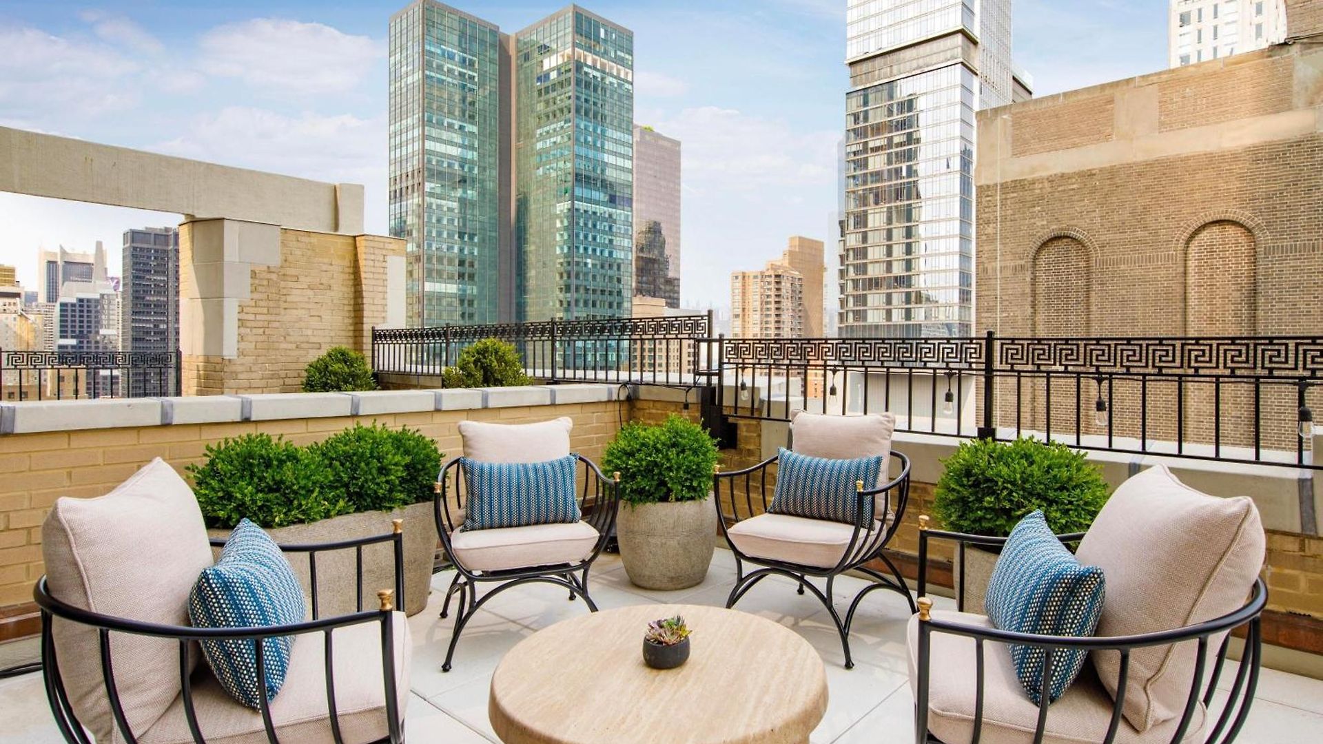 Jw Marriott Essex House New York