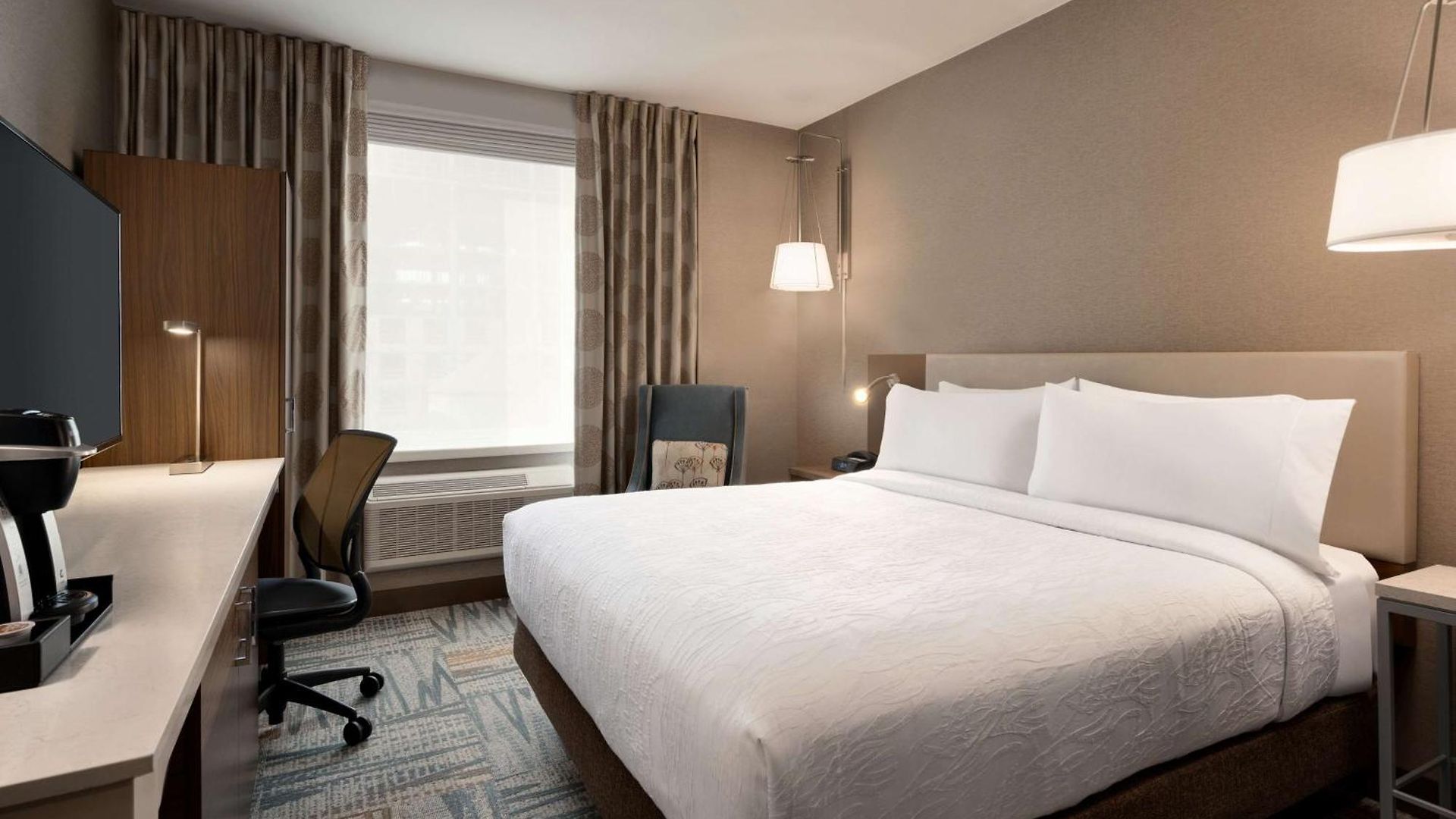 Hilton Garden Times Square South Hotel
