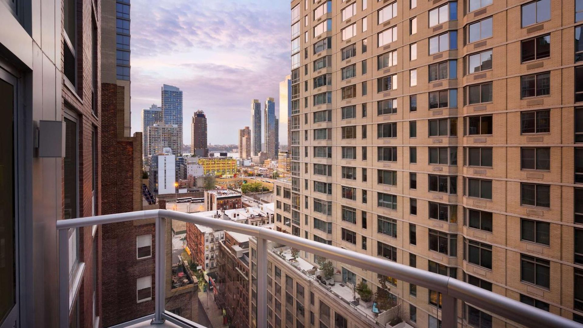 Hilton Garden Times Square South New York
