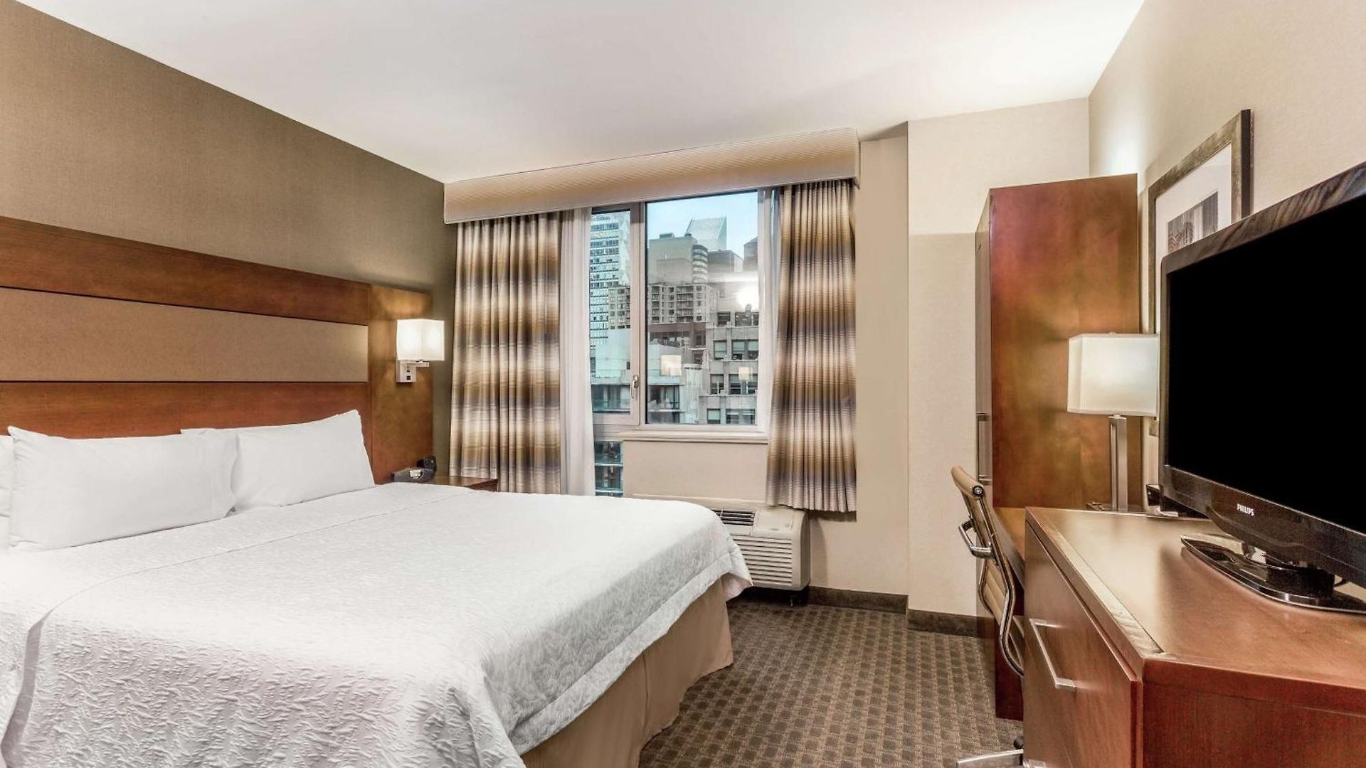 Hotel Hampton Manhattan Grand 3*