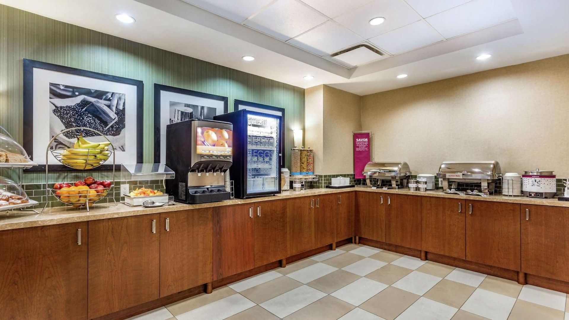 Hampton Manhattan Grand Hotel 3*
