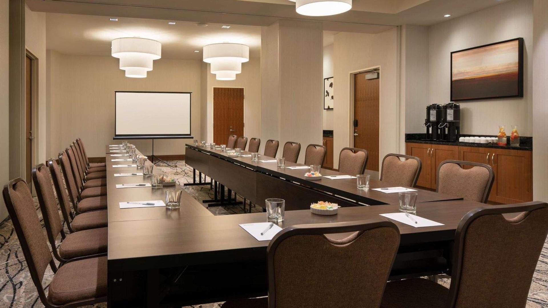 Hilton Garden Long Island Hotel New York