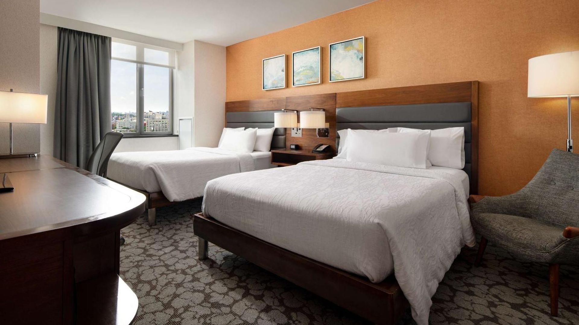 Hilton Garden Long Island Hotel