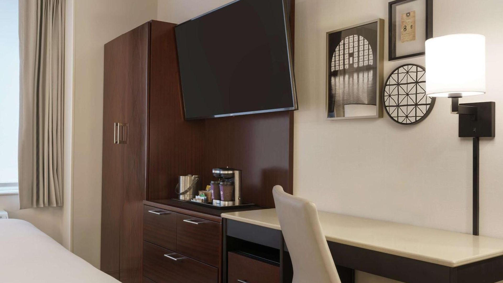 Doubletree By Hilton Downtown New York