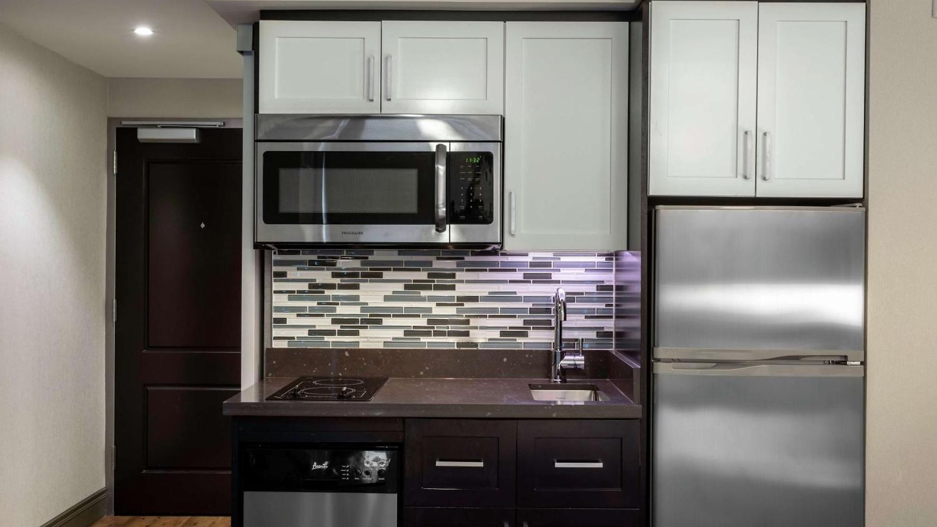 Homewood Midtown Manhattan Times Square South Hotel 3*