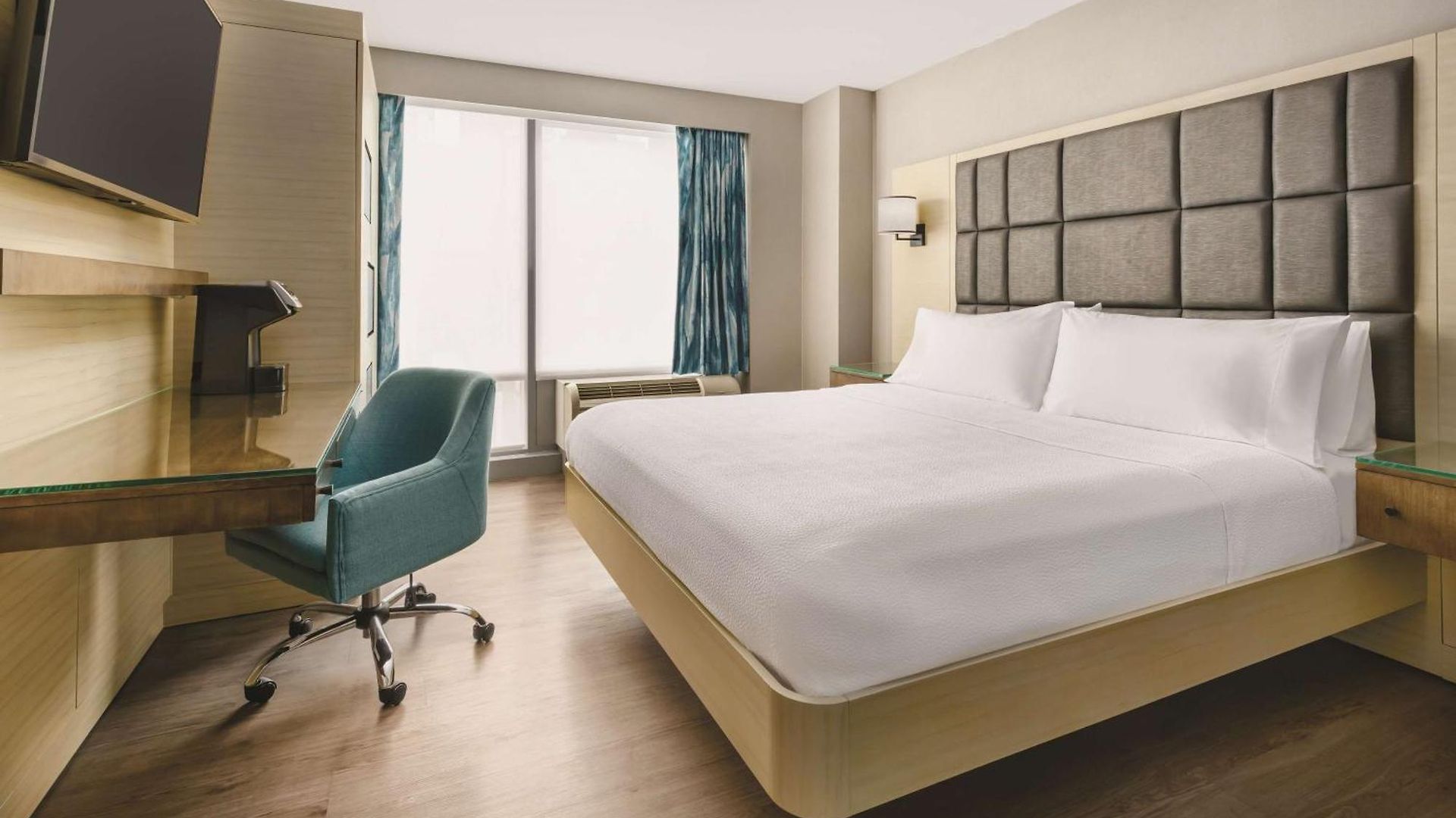 Hotel Hilton Garden Times Square North 3*