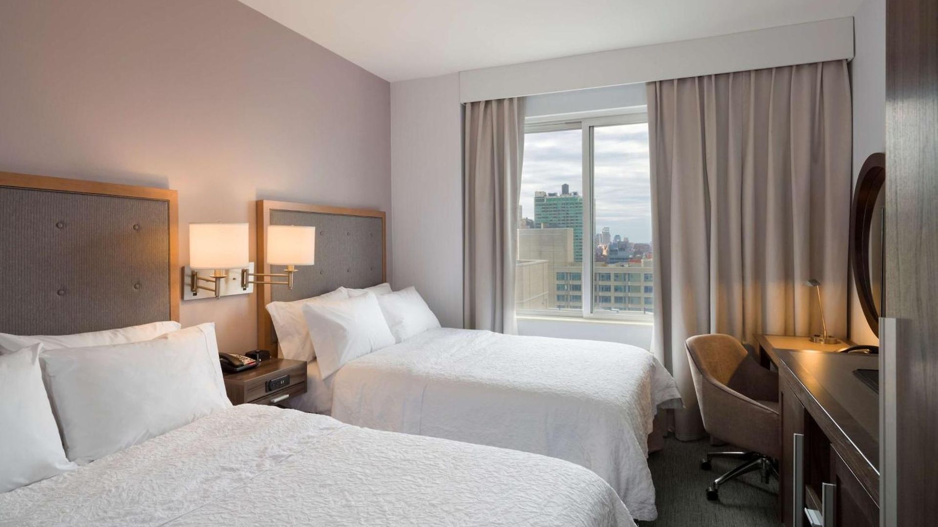 Hampton Manhattan - Times Square South