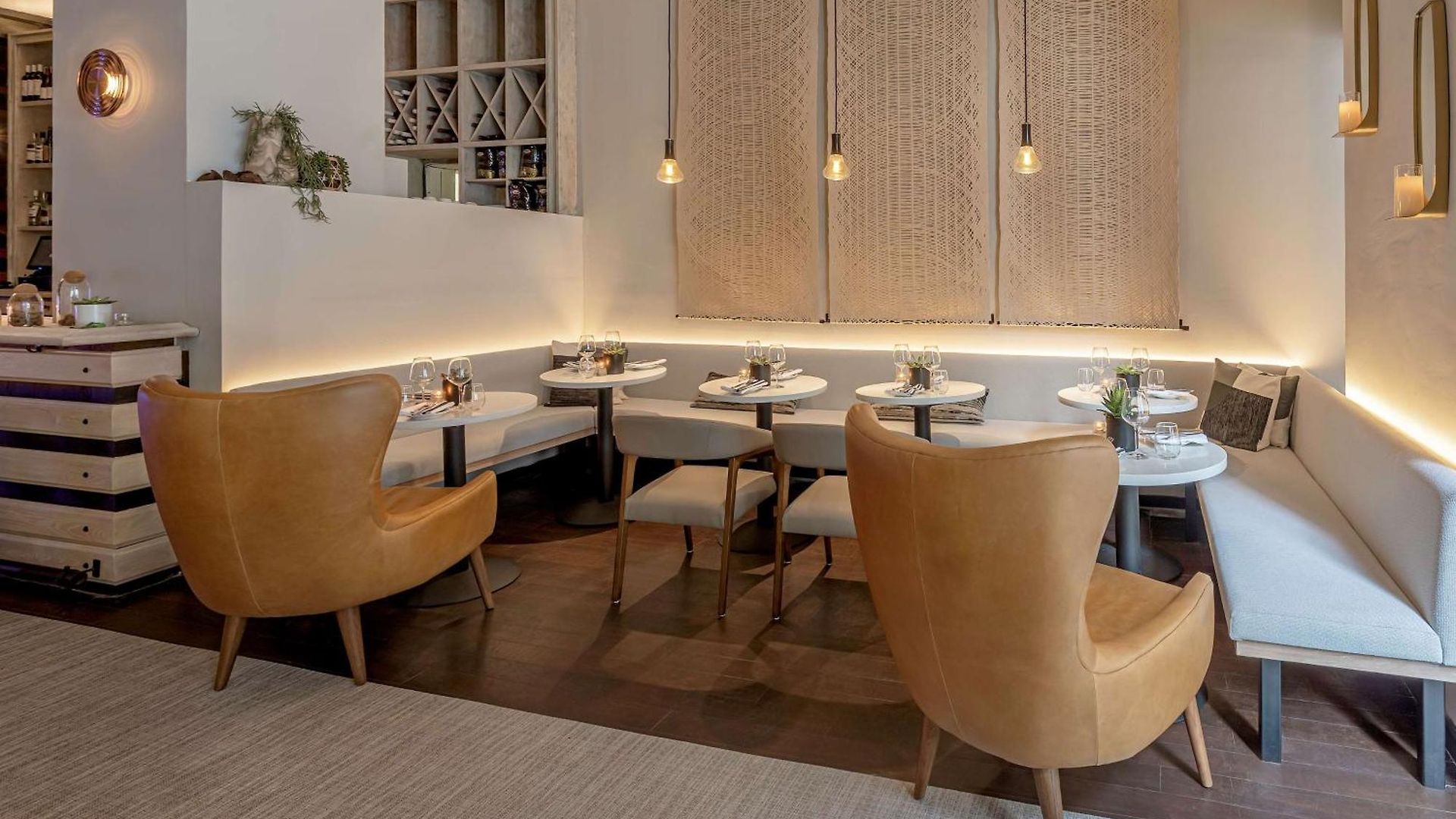 Hilton Fashion District 4*