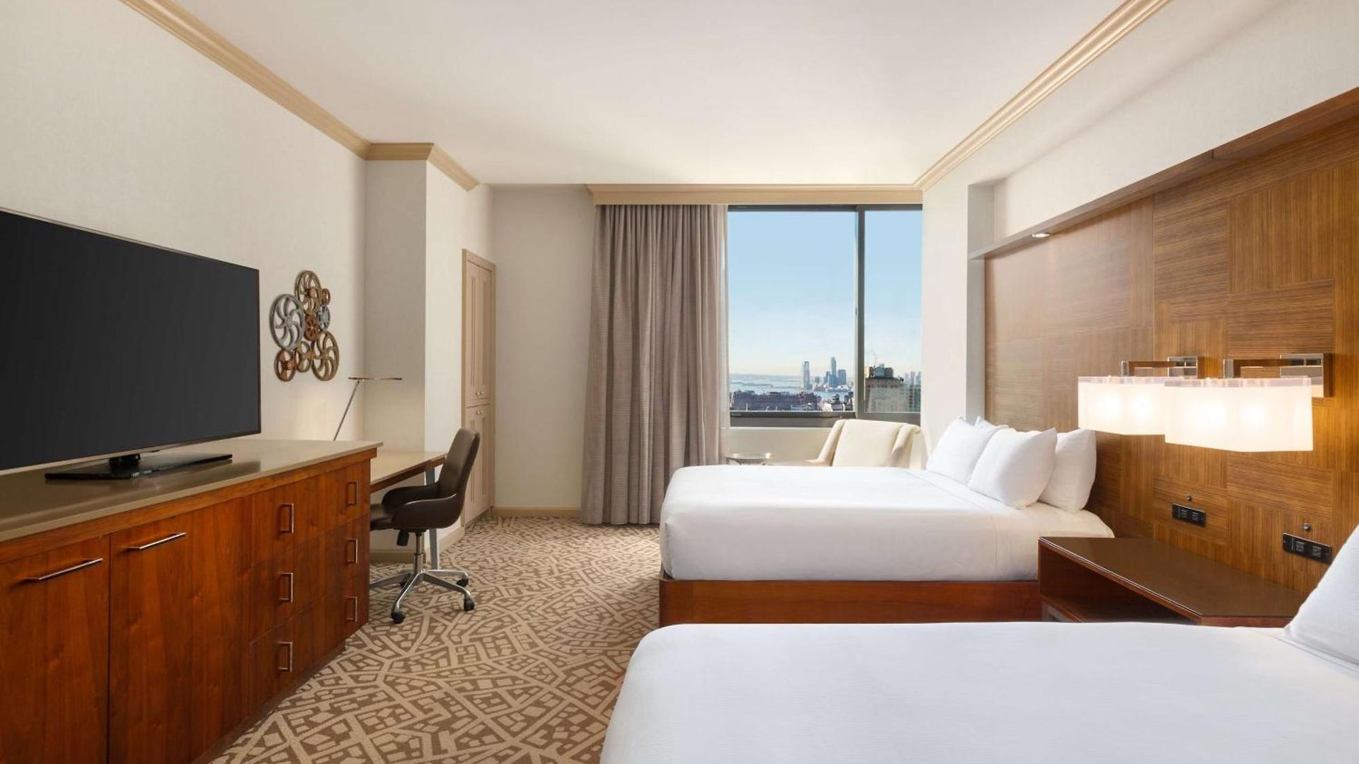 Hilton Times Square Hotel 4*