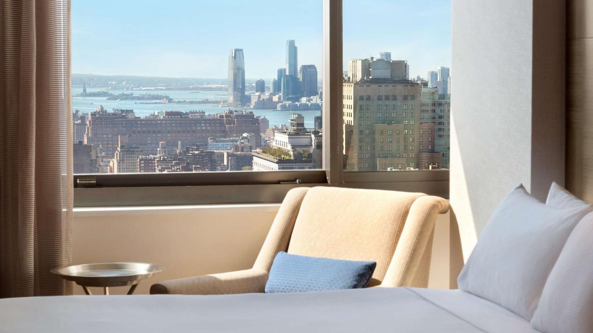 Hilton Times Square 4*