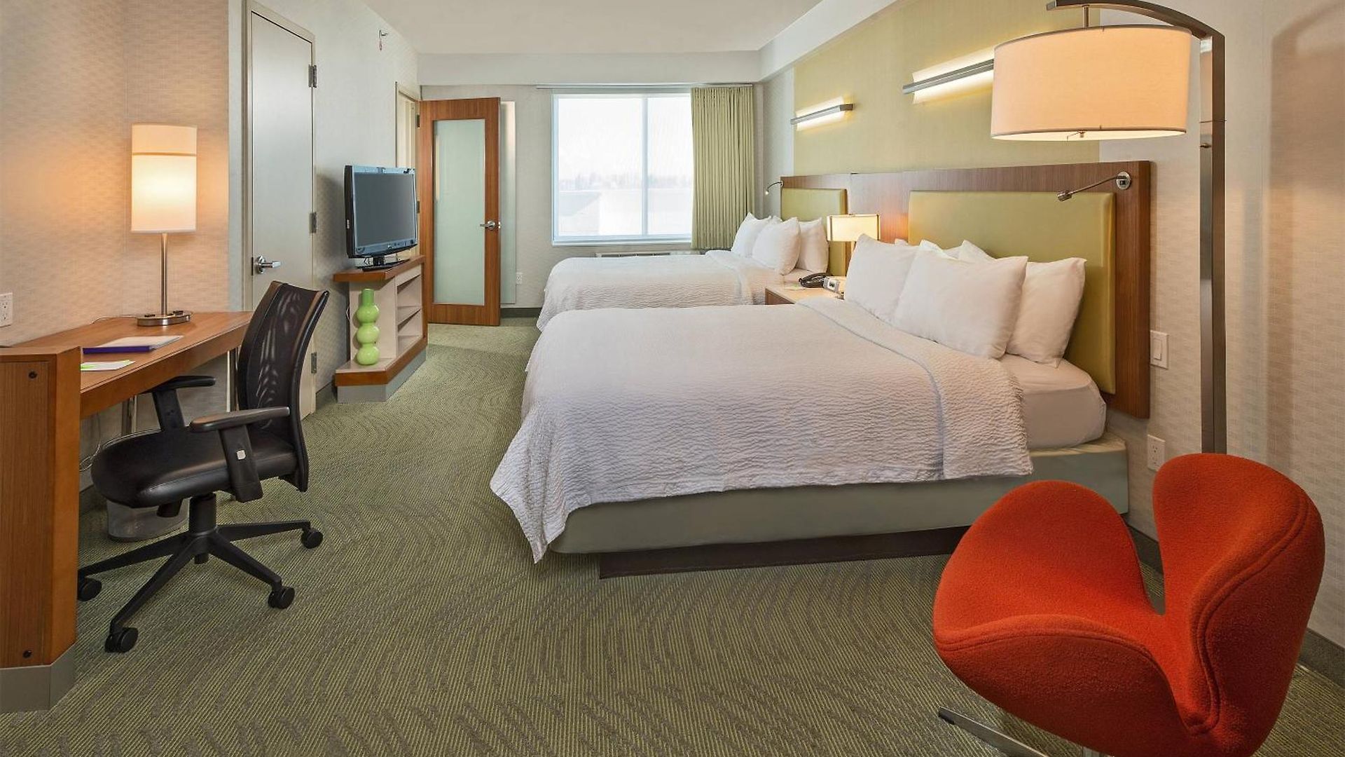 Springhill By Marriott Laguardia Airport Hotel 2*