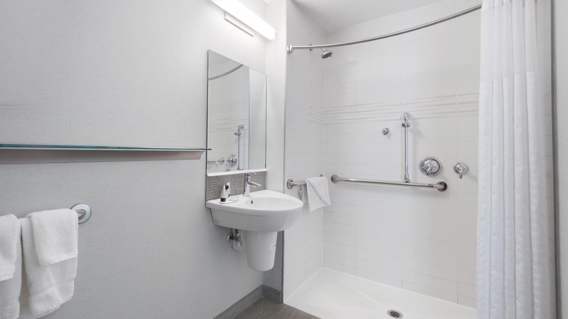 The Herald By Luxurban Hotel 3*
