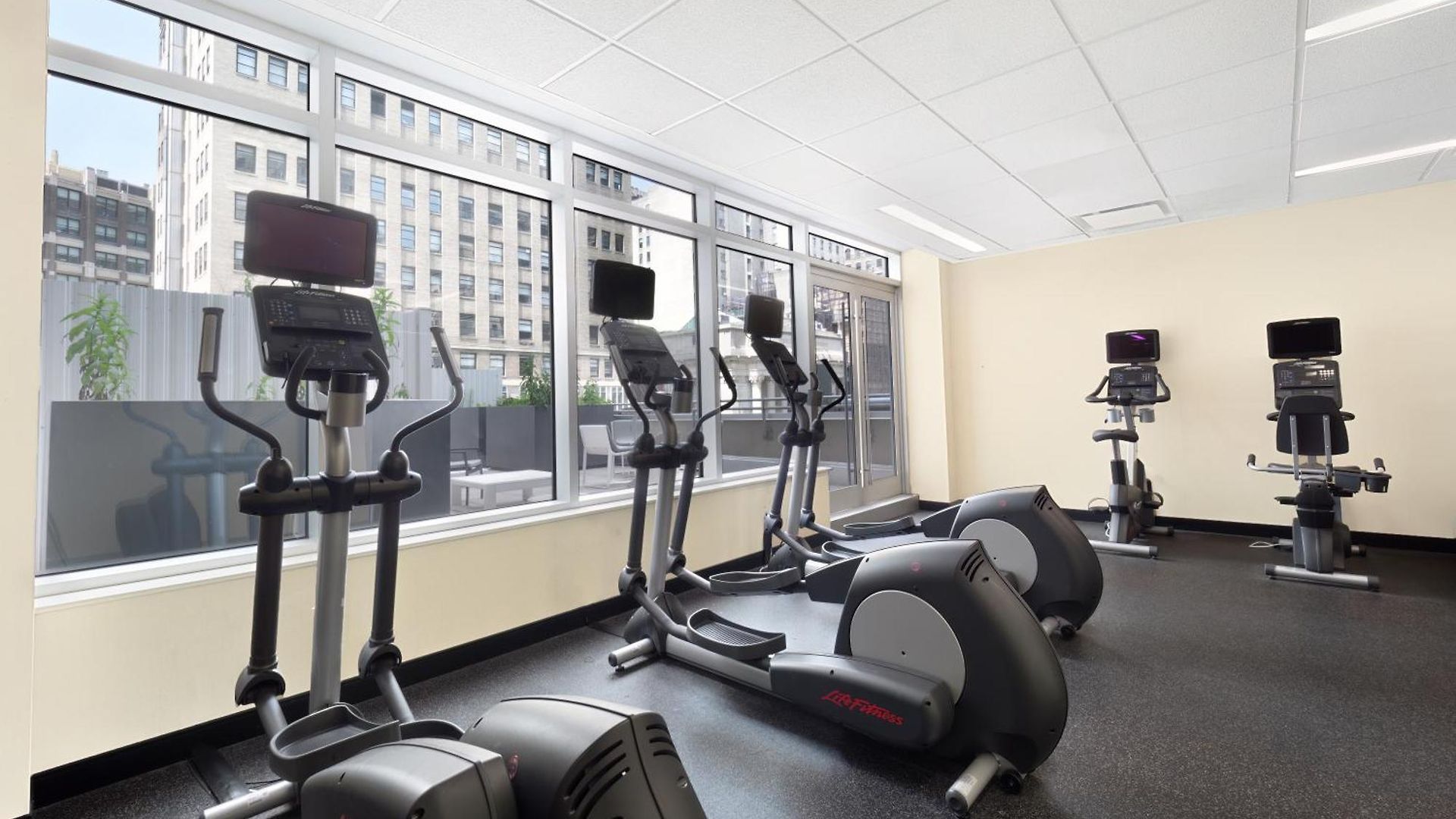 The Herald By Luxurban Hotel 3*