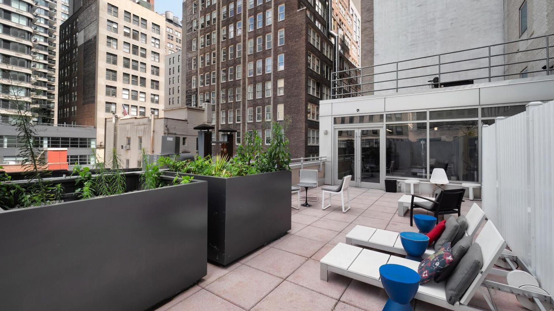 Hotel The Herald By Luxurban 3*