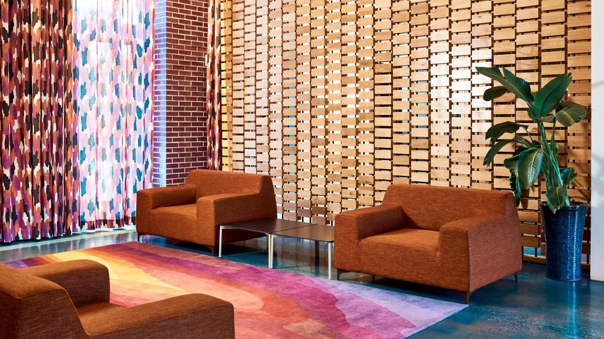 Radio Hotel 4*