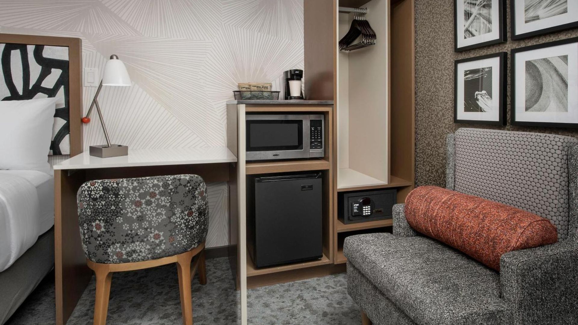Springhill By Marriott Queens 3*