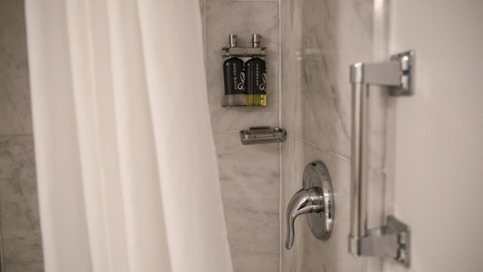 The Historic Blue Angel Lexington Ave, An Ascend Collection 4*