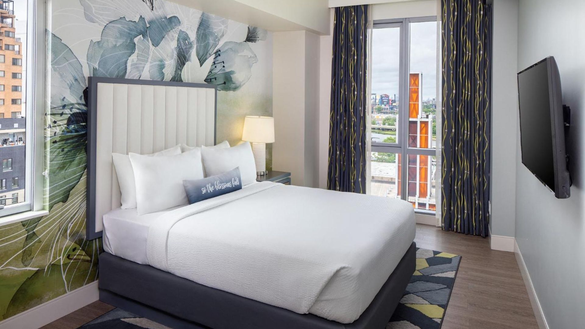 Indigo Flushing - Laguardia Hotel 4*